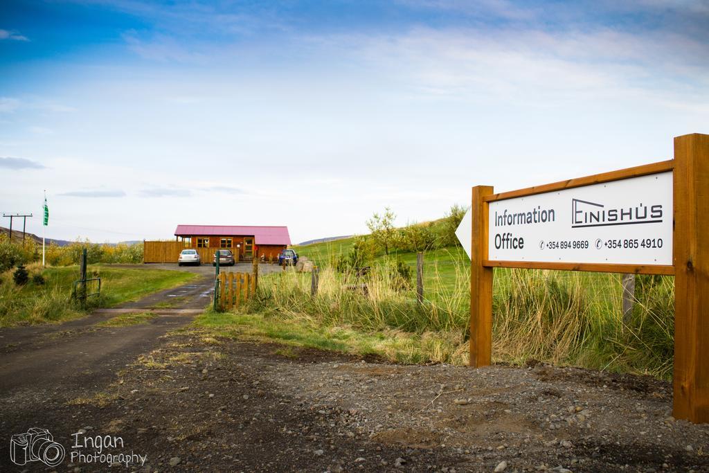 Einishus Cottages Лаугар Екстериор снимка