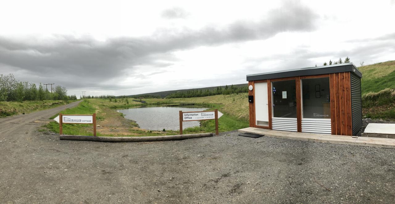 Einishus Cottages Лаугар Екстериор снимка